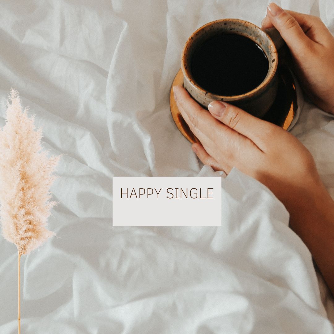 HAPPY SINGLE